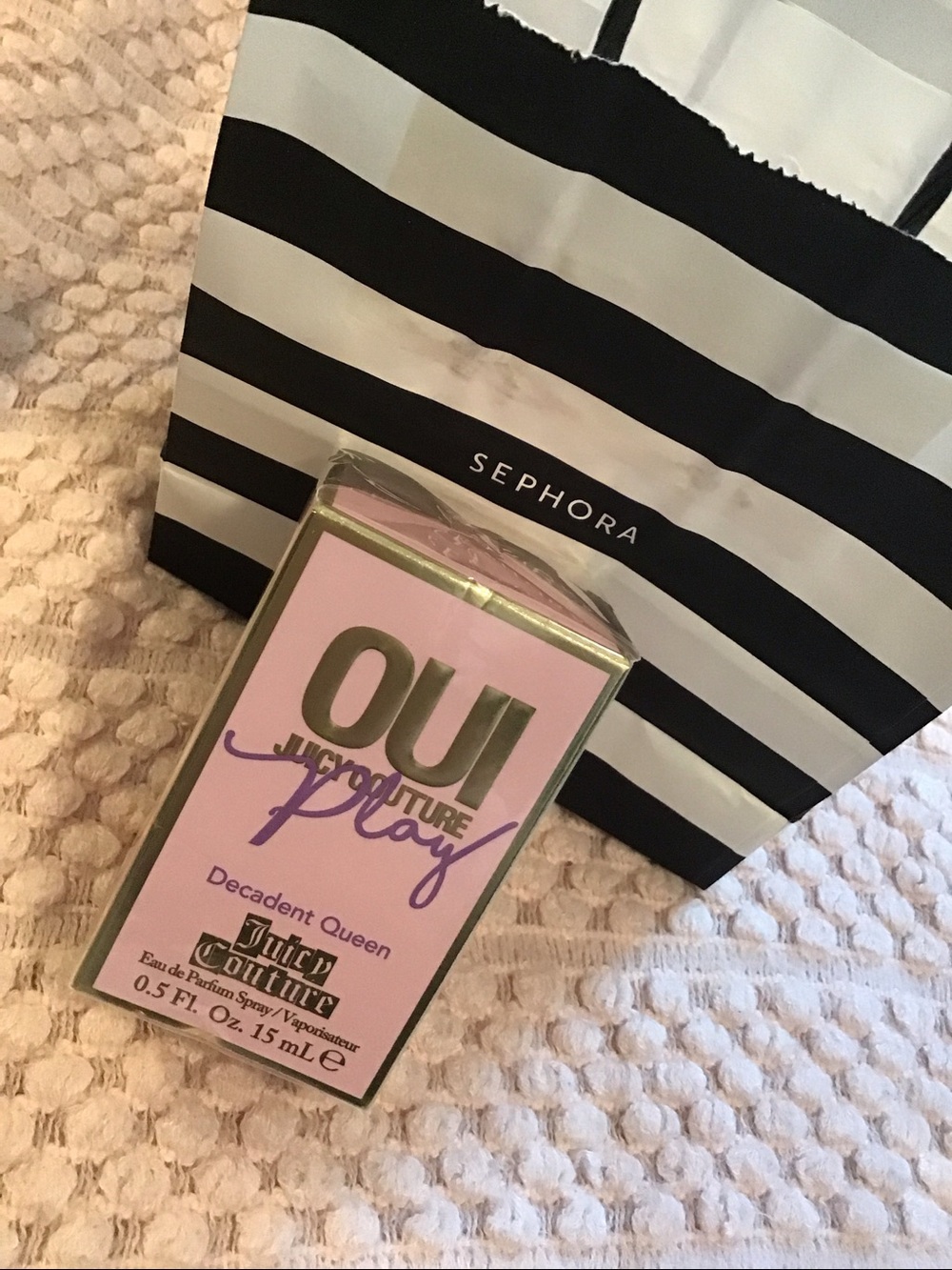 Juicy Couture Decadent Queen Oui Play Pink and Gold Fragrance NIB